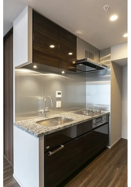 Tokyo Port City Takeshiba Residence Tower - Interior - ["Kitchen", "Countertop", "Interior design"]