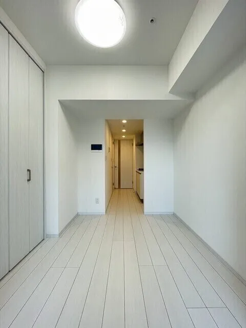 Comforia Liv Ueno - Interior - ["Flooring", "Floor", "Ceiling"]