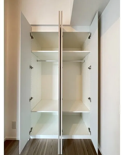 Stylio Kamata West - Interior - ["Wood", "Flooring", "Floor"]