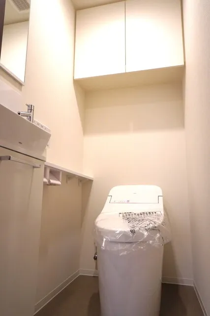 Avan Casa Machiya - Interior - ["Waste containment", "Waste container", "Cabinetry"]
