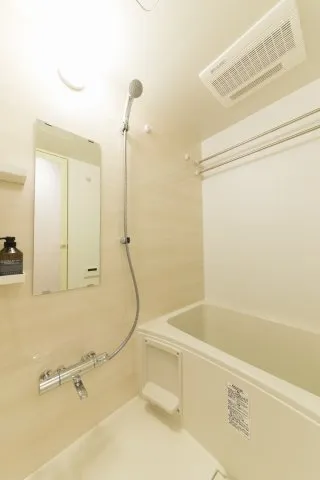 Proud Flat Shibuya Tomigaya - Interior - ["Shower head", "Plumbing fixture", "Shower"]