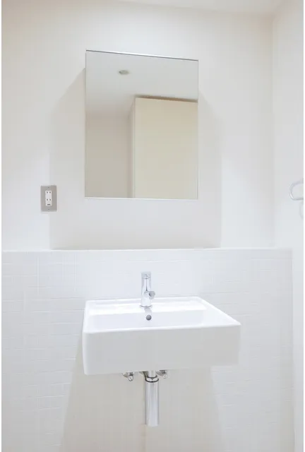 Prime Urban Meguro Gakugei Daigaku - Interior - ["White", "Plumbing fixture", "Bathroom"]
