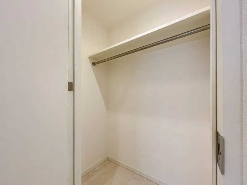 Castalia Azabujuban Ⅱ  - Interior - ["Flooring", "Wood", "Floor"]