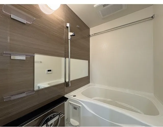 Comfortia Liv Bunkyo Sendagi - Interior - ["Plumbing fixture", "Flooring", "Interior design"]