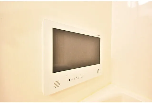 King House Sugamo - Interior - ["Technology", "Display device", "Electronics"]