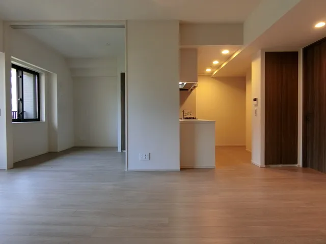 The Parkhouse Toyocho Midori Guest House - Interior - ["Window", "Building", "Wood"]