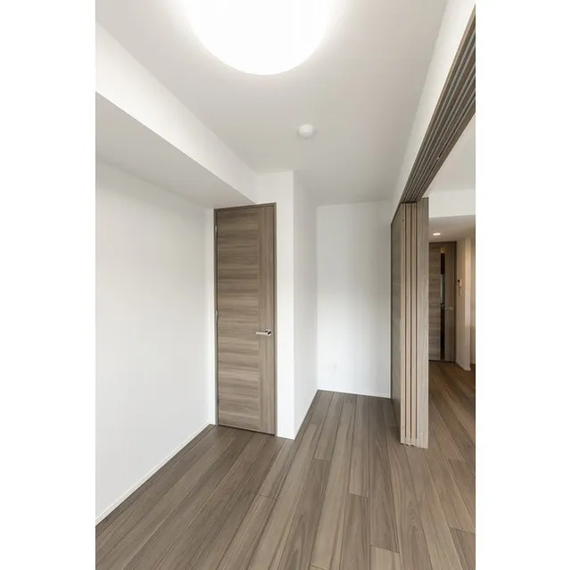 Orchid Residence Ueno Inaricho - Interior - ["Wood", "Floor", "Flooring"]