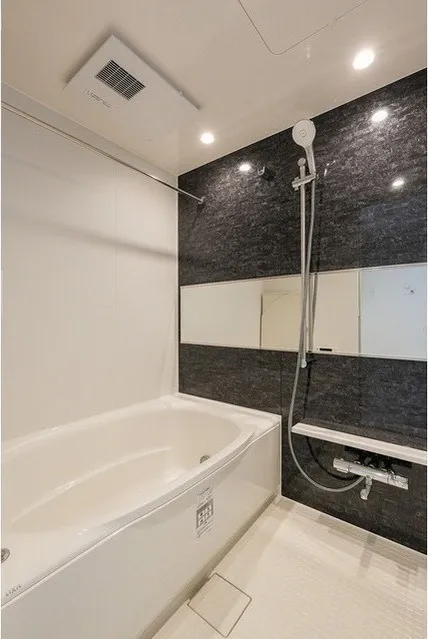 Comforia Liv Bunkyo Gokokuji - Interior - ["Flooring", "Floor", "Interior design"]