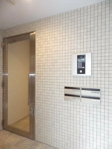 Grace Court Tsukishima - Exterior - ["Flooring", "Floor", "Tile"]