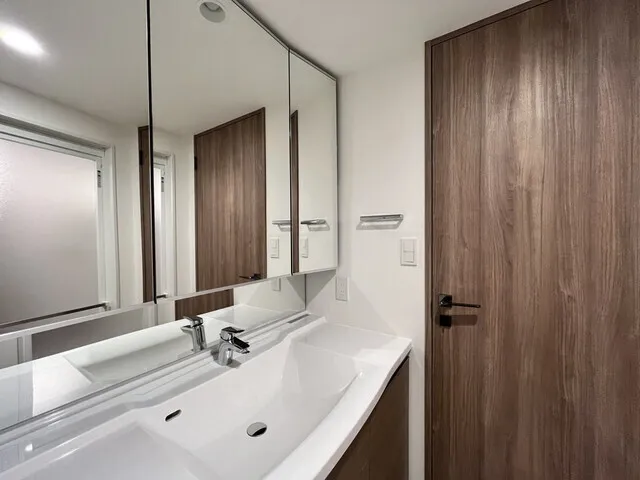 Park Tower Kachidoki South Building - Interior - ["Interior design", "Plumbing fixture", "Flooring"]
