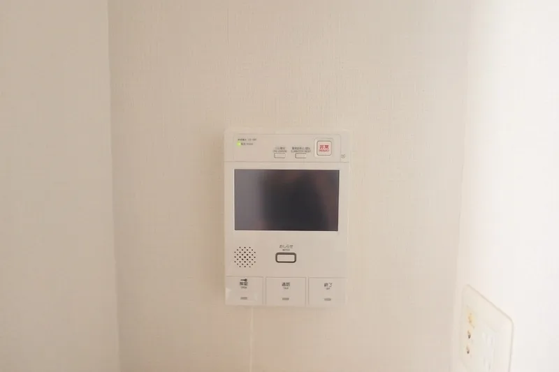 Doue Nihonbashi - Interior - ["Electronic device", "Technology", "Machine"]