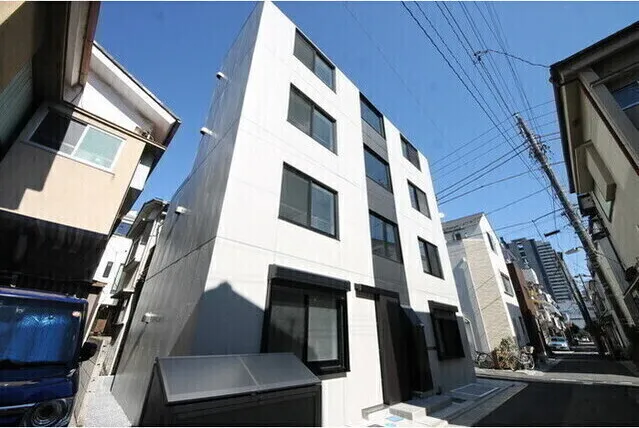 Vista Kitashinagawa - Exterior - ["Sky", "Building", "Window"]