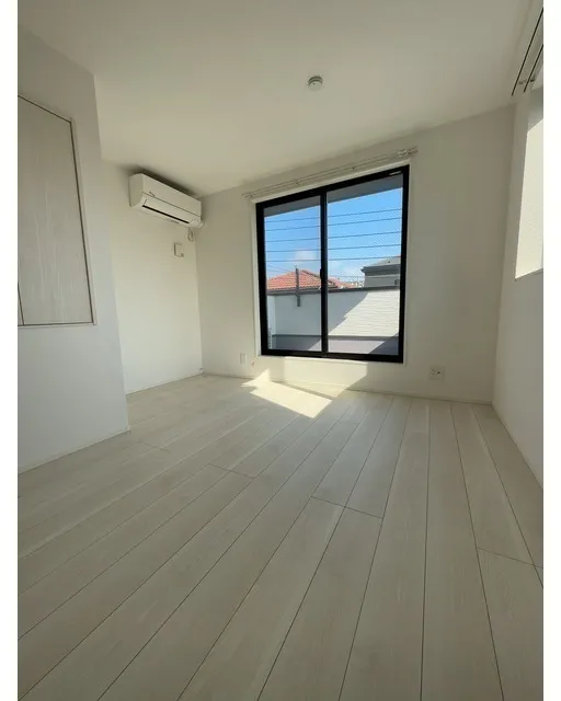 Kolet Oshima #07 - Interior - ["Wood", "Flooring", "Floor"]