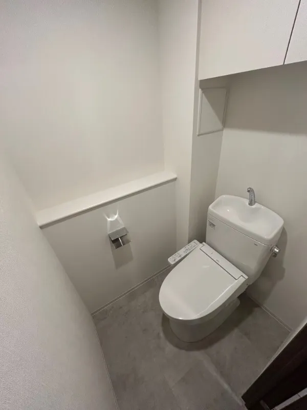 XEBEC Kyodo - Interior - ["Plumbing fixture", "Flooring", "Floor"]