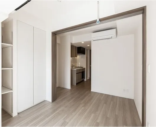 La Sante Ueno - Interior - ["Property", "Furniture", "Building"]