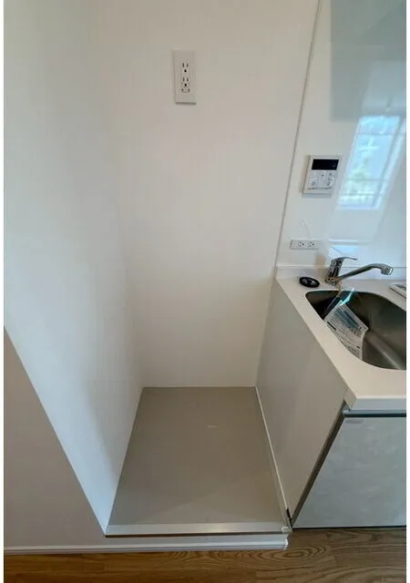 Project Kita-Shinjuku - Interior - ["Flooring", "Floor", "Grey"]