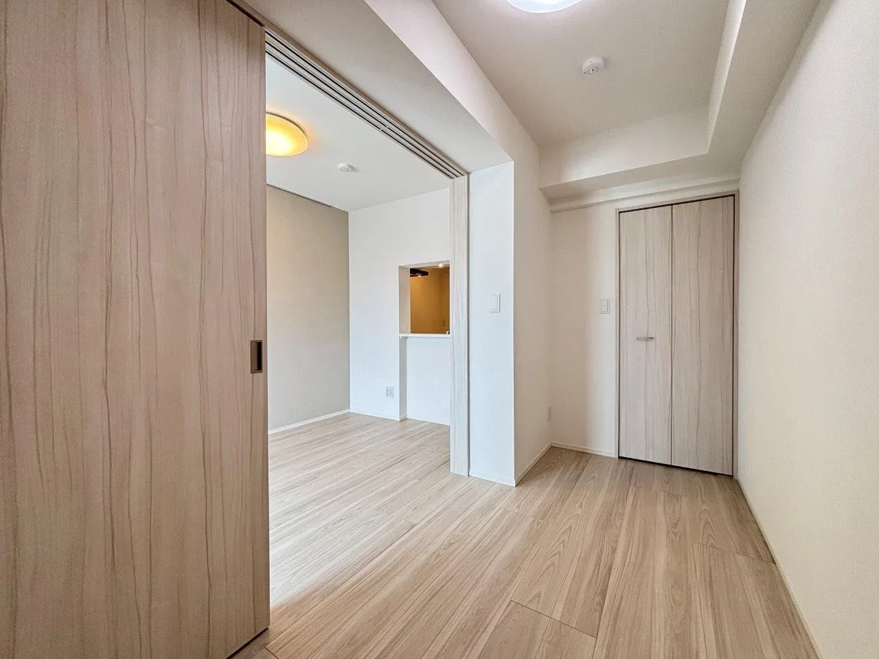 Lefon Livent Suginami Eifuku - Interior - ["Flooring", "Wood flooring", "Floor"]