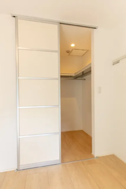 Platinum Terrace Shirokanedai - Interior - ["Room", "Property", "Door"]