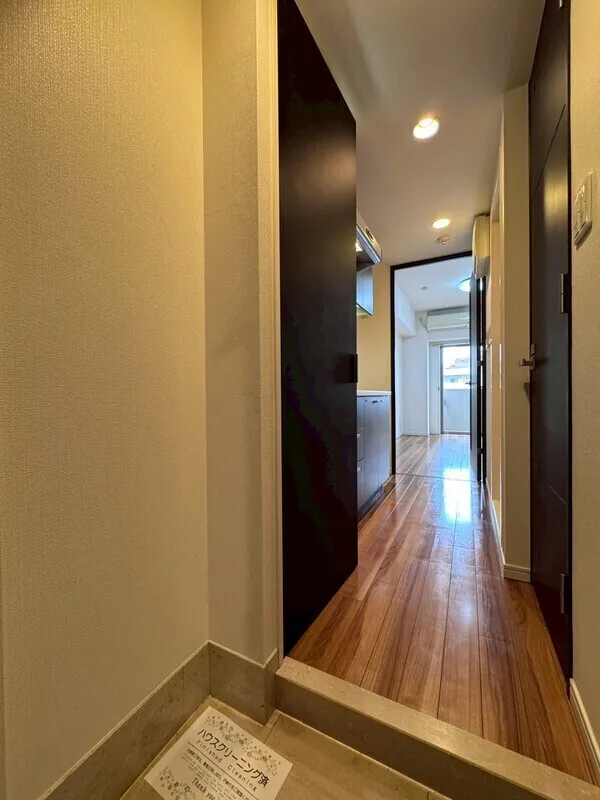 La Santé Hiroo - Interior - ["Flooring", "Floor", "Wall"]
