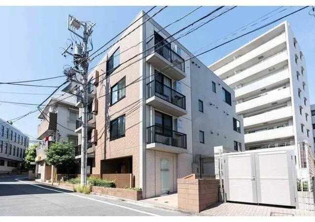 La Douceur Suginami Wada - Exterior - ["Overhead power line", "Electrical network"]