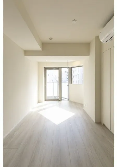 Chef Rule Shin Okachimachi II - Interior - ["Property", "Floor", "Wood flooring"]