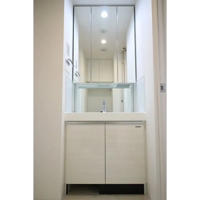 Comforia Fudomae - Interior - ["Property", "Room", "Door"]