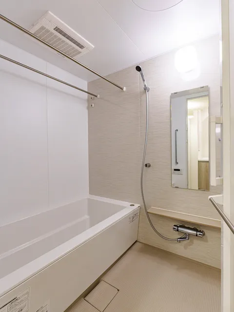 Livio Maison Ueno Matsugaya - Interior - ["Plumbing fixture", "Shower head", "Mirror"]
