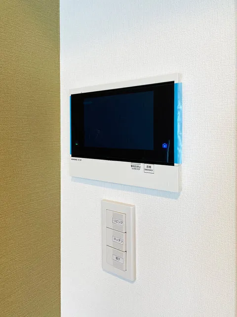 YS Residence Daitabashi - Interior - ["Electronic device", "Display device", "Electronics"]