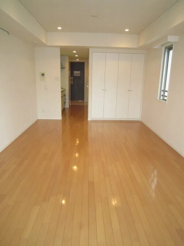 Grace Court Shirokane - Interior - ["Flooring", "Floor", "Wood"]