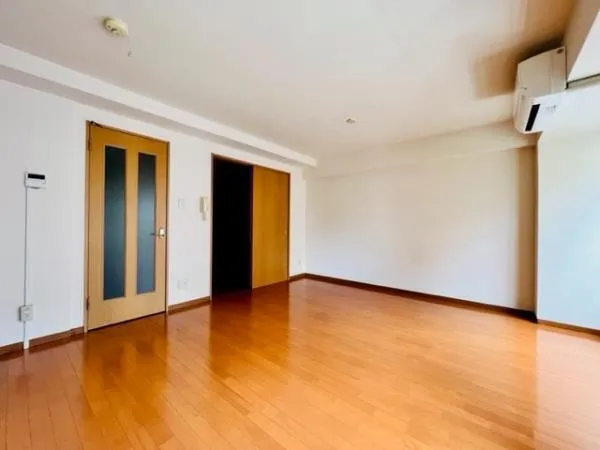 TS Omori Heim - Interior - ["Flooring", "Floor", "Wood"]