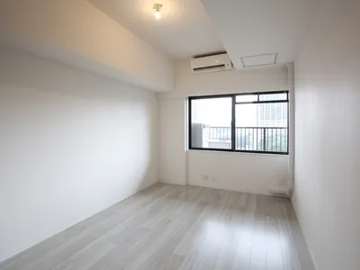 Roppongi View Tower - Interior - ["Flooring", "Floor", "Ceiling"]
