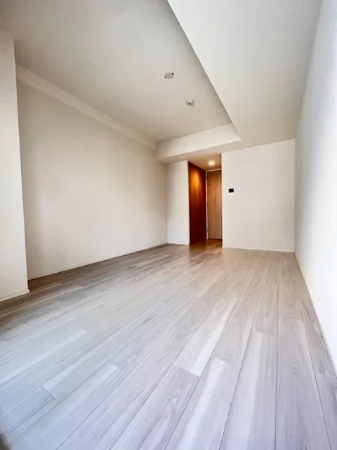 Cross Residence Iidabashi - Interior - ["Flooring", "Floor", "Wood flooring"]