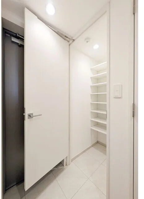 Grand Paseo Yoyogi Uehara II - Interior - ["Flooring", "Wall", "Wood"]