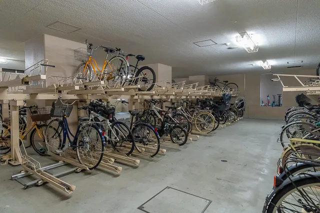 Park Axis Ikedayama - Other - ["Bicycle", "Bicycle frame", "Bicycle wheel"]