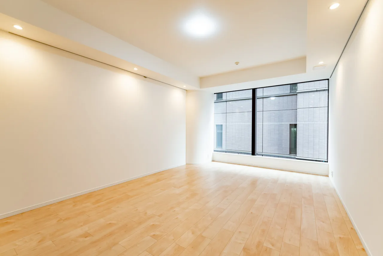 Platine Nishi Shinjuku - Interior - ["Flooring", "Floor", "Ceiling"]