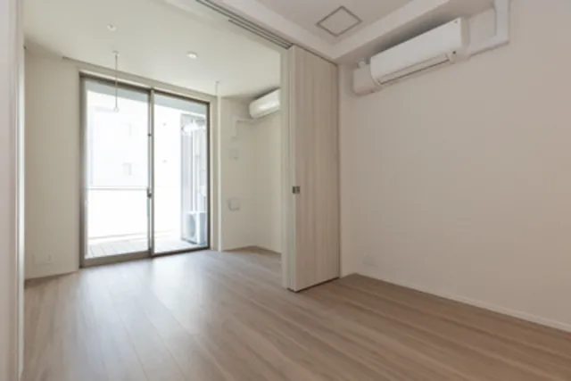 LEGASIS Nakameguro - Interior - ["Building", "Window", "Fixture"]