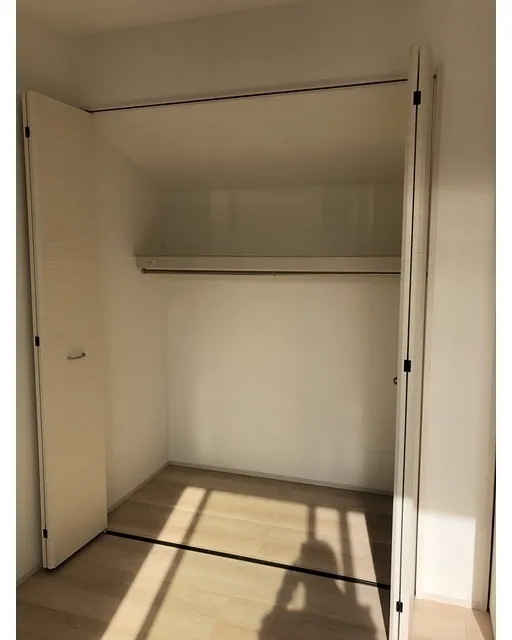 Kolet Fuchu Yotsuya #02 - Interior - ["Wood", "Flooring", "Floor"]