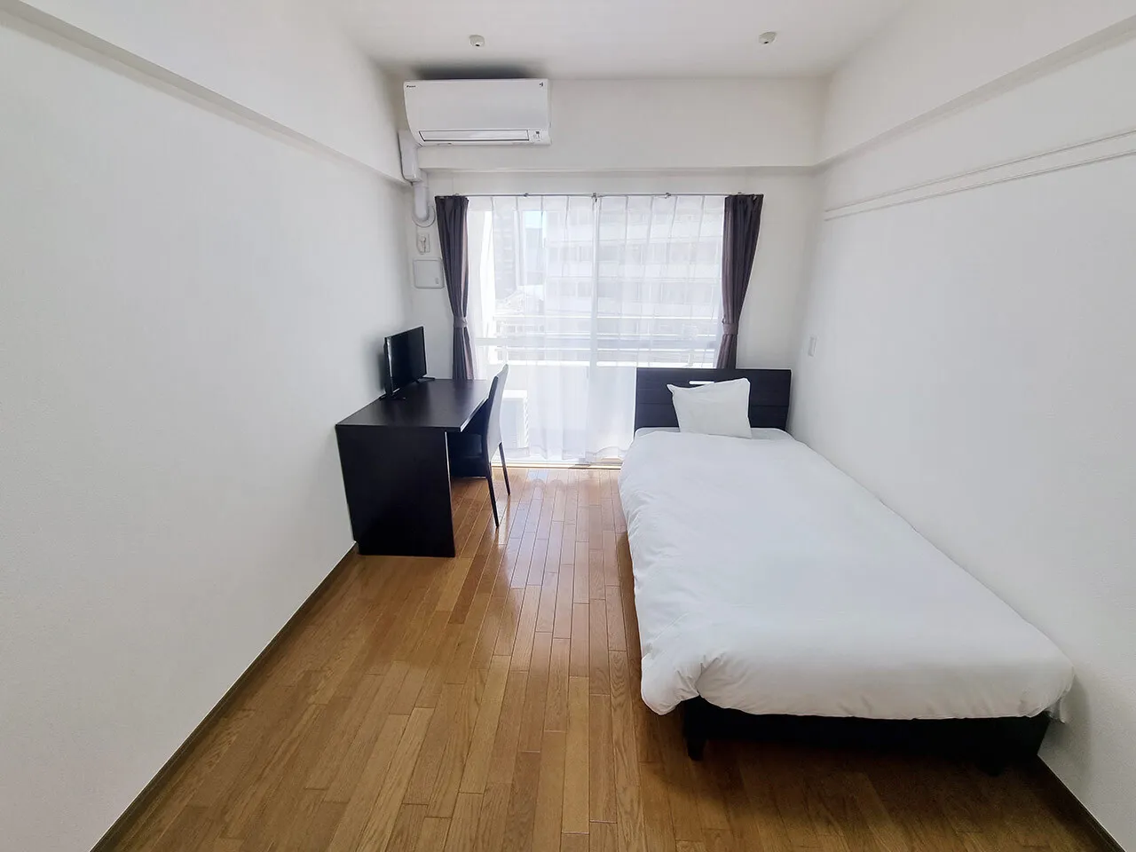 Mynavi STAY Palace Kachidoki - Interior - ["Floor", "Flooring", "Wood flooring"]