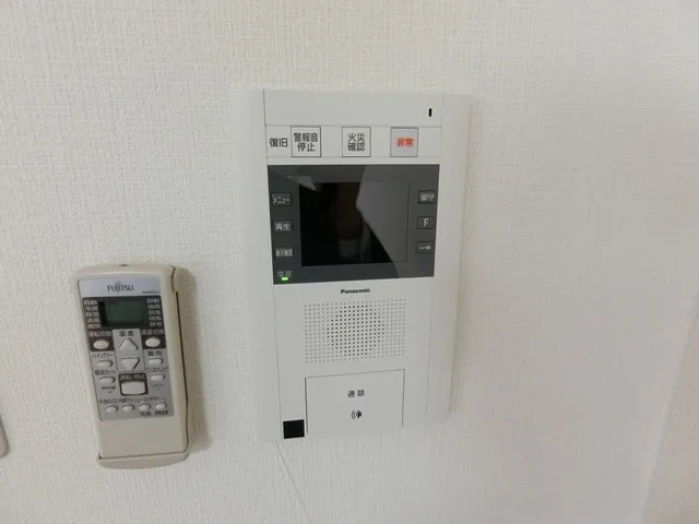 TLR Residence Otorii - Interior - ["Electronic device", "Technology", "Electronics"]