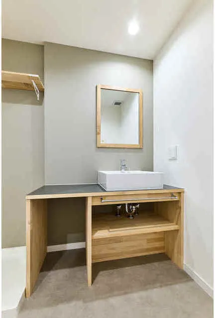 Comforia Takenotsuka East - Interior - ["Wood", "Flooring", "Plumbing fixture"]