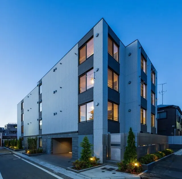 CREATIF Ikebukuro - Exterior - ["Apartment", "Aluminium", "Headquarters"]