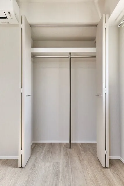 Prime Bliss Shinagawa Nakanobu - Interior - ["Wood", "Flooring", "Floor"]