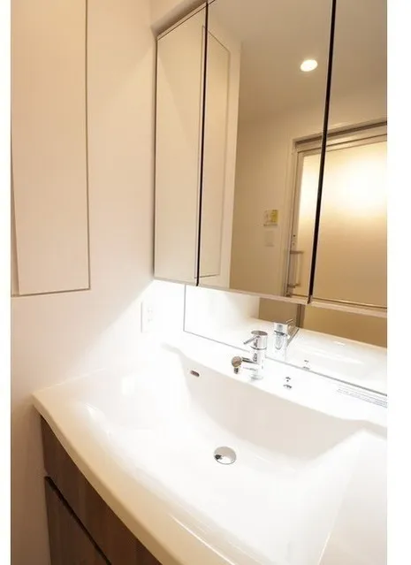 KDX Residence Hatchobori - Interior - ["Flooring", "Interior design", "Floor"]
