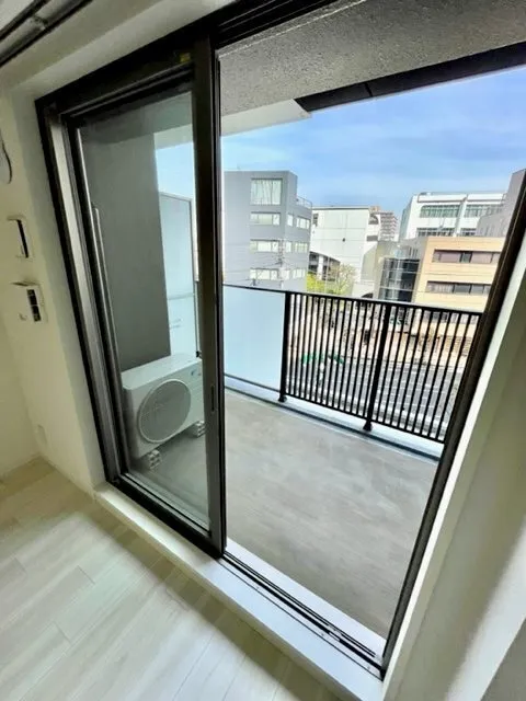RESIDIA Shinagawa Seaside - Interior - ["Flooring", "Apartment", "Floor"]
