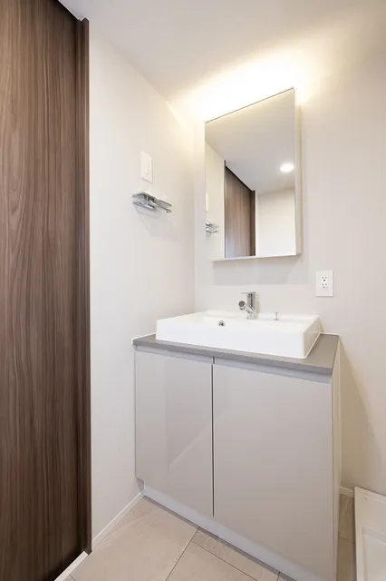 EDIT Nishi-Ikebukuro - Interior - ["Flooring", "Interior design", "Floor"]