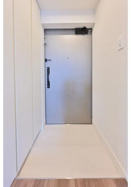 Comfortia Liv Komagome Nishigahara - Interior - ["Flooring", "Wood", "Floor"]