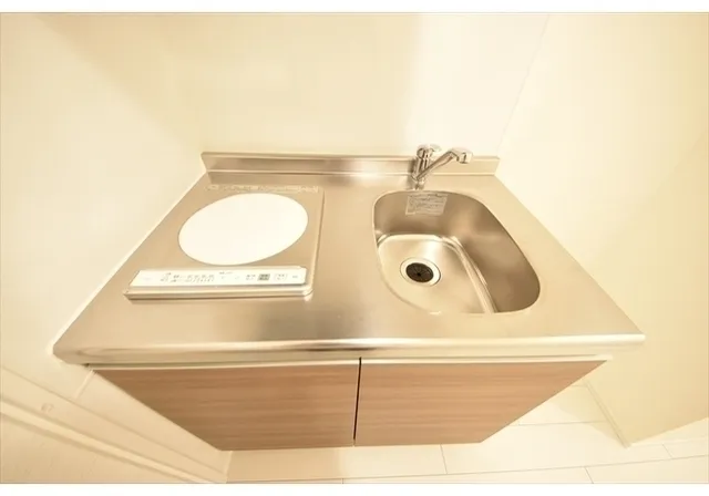 Le Coeur Shibuya Honmachi - Interior - ["Plumbing fixture", "Sink", "Flooring"]
