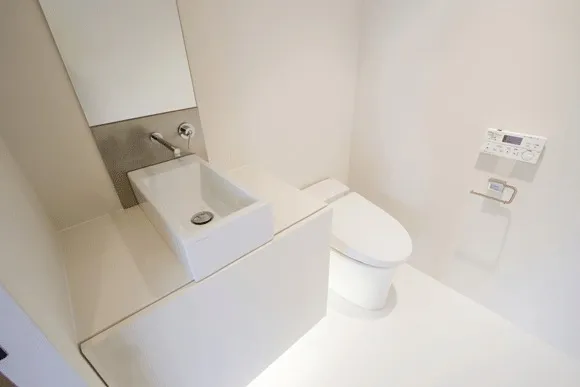 Residia Kita Shinjuku - Interior - ["Plumbing fixture", "Flooring", "Bathroom"]