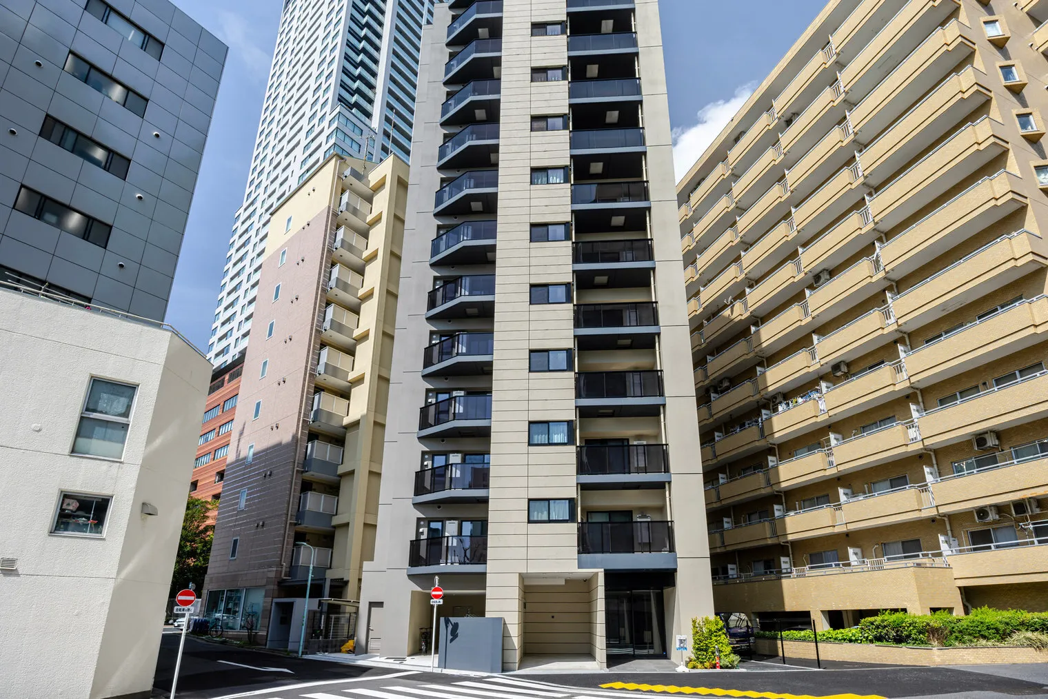 Duo Flats Ikejiri-Ohashi Norris - Exterior - []