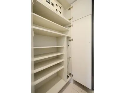 KDX Residence Azabu East - Interior - ["Fixture", "Wood", "Shelving"]